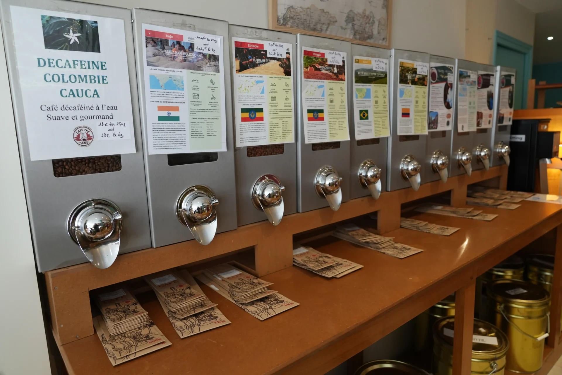 Galerie Cafe The Sens 16